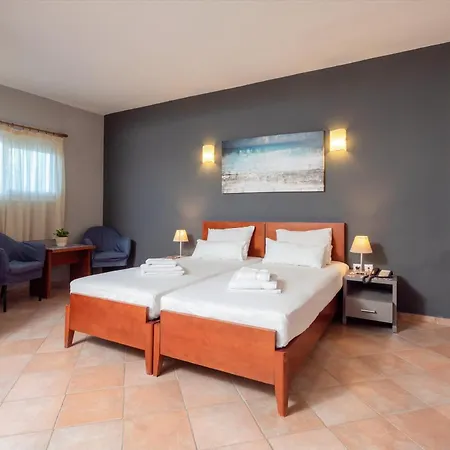 Ampelia Kassandra Aparthotel Hanioti