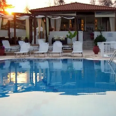 Ampelia Kassandra 3*