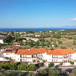 Ampelia Kassandra 3* هانيوتي