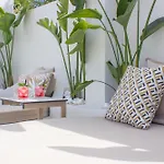 Ampelia Kassandra 3*