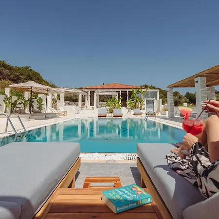 Ampelia Kassandra 3* Hanioti