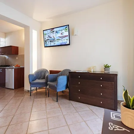 Ampelia Kassandra 3* Hanioti