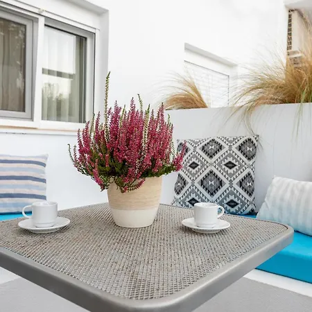 Aparthotel Ampelia Kassandra 3*