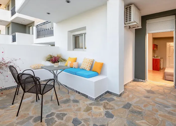 Aparthotel Ampelia Kassandra Hanioti