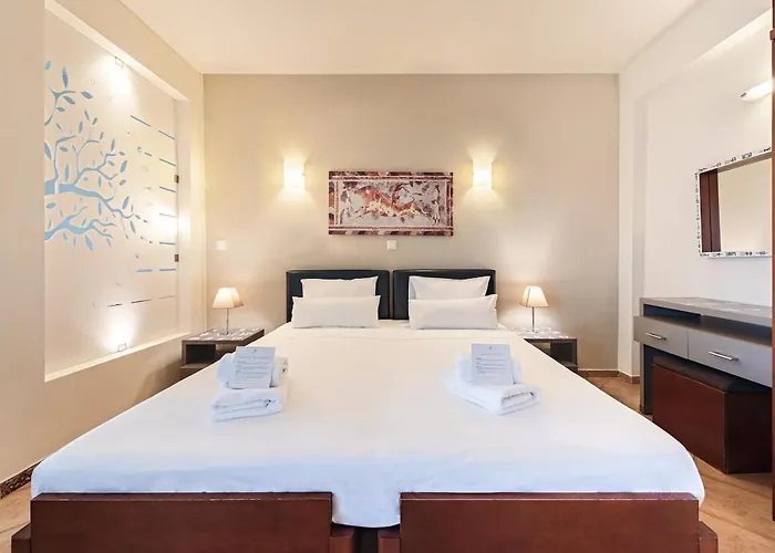 Ampelia Kassandra Aparthotel 3*