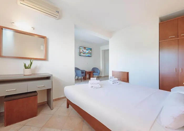 Ampelia Kassandra 3* Hanioti