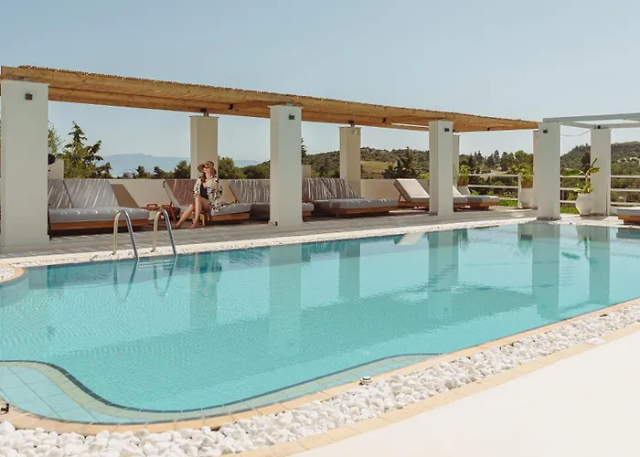 Aparthotel Ampelia Kassandra 3*