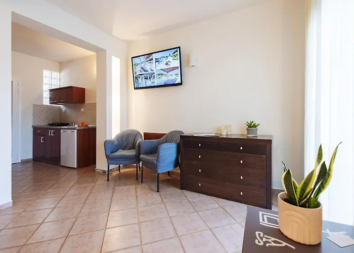 Ampelia Kassandra 3* Hanioti