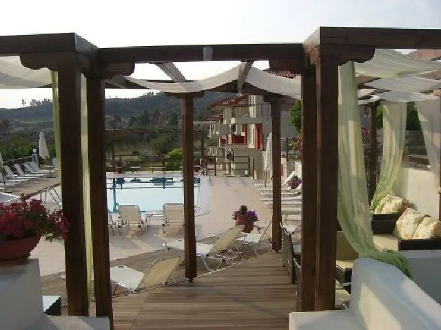 Aparthotel Ampelia Kassandra 3*